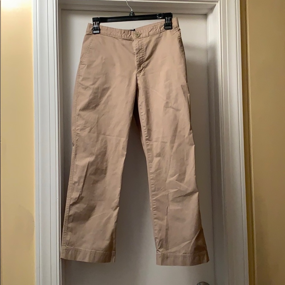Women’s Gap Khakis